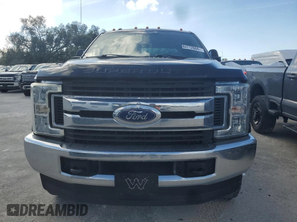 2018 Ford F-350 XL с VIN 1FT8W3DT5JEC43489, выставлен на аукционе Copart как лот 84712604 с пробегом 147 739 миль миль и На запчасти • Non repairable. История ставок и продаж доступна на DreamBid. Изображение 5.