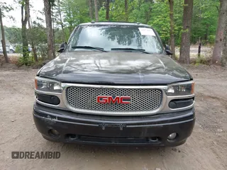 2005 GMC Yukon Denali z VIN 1GKEK63U65J182925, wystawiony jako IAAI lot #42071053 z przebiegiem 235 367 mil mil oraz . Historia ofert i sprzedaży dostępna na DreamBid. Obrazek 12.