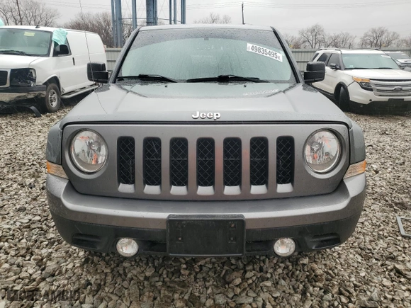 2011 Jeep Patriot Latitude with VIN 1J4NT1GA1BD245686, listed as a Copart auction lot 49835495 with 137,460 mi miles and Salvage Title. Bid and sale history available at carsss.com. Image 5.
