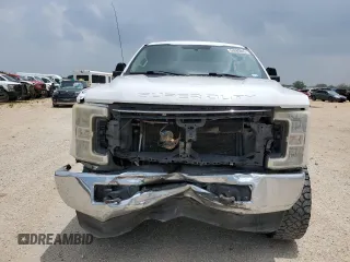 2017 Ford F-250 Lariat with VIN 1FT7W2B62HEE65243, listed as a Copart auction lot 55686505 with 212,089 mi miles and Salvage title. Bid and sale history available at DreamBid. Image 5.