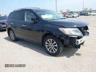 2014 Nissan Pathfinder Platinum with VIN 5N1AR2MM2EC687146, listed as a IAAI auction lot 42079494 with 84,809 mi miles. Bid and sale history available at carsss.com. Image 1.
