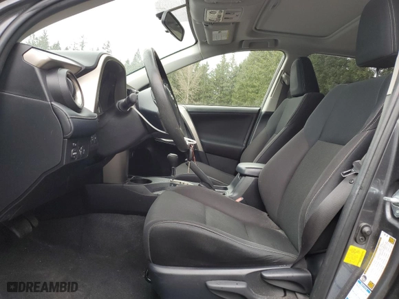 2015 Toyota RAV4 XLE with VIN JTMRFREV4FD125129, listed as a Copart auction lot 49126855 with 118,115 mi miles and Salvage Title. Bid and sale history available at carsss.com. Image 7.