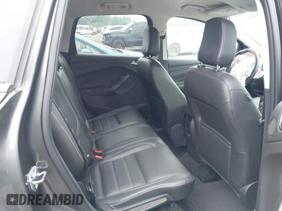 2018 Ford Escape Titanium с VIN 1FMCU9J93JUB18374, выставлен на аукционе IAAI как лот 42652204 с пробегом 63 609 миль миль и . История ставок и продаж доступна на DreamBid. Изображение 8.