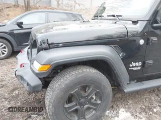 2019 Jeep Wrangler Sport S z VIN 1C4GJXAGXKW538902, wystawiony jako IAAI lot #42067367 z przebiegiem 116 268 mil mil oraz . Historia ofert i sprzedaży dostępna na DreamBid. Obrazek 12.