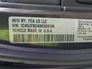 2021 Jeep Grand Cherokee 80th Anniversary with VIN 1C4RJFBG4MC669104, listed as a IAAI auction lot 42319682 with 37,397 mi miles and . Bid and sale history available at DreamBid. Image 9.