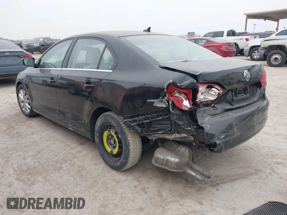 2014 Volkswagen Jetta Sedan SE w/Connectivity with VIN 3VWD07AJ3EM429815, listed as a IAAI auction lot 41288078 with 145,279 mi miles. Bid and sale history available at carsss.com. Image 3.