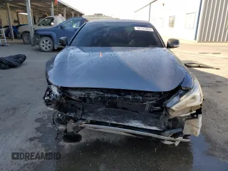 2018 Infiniti Q60 Sport with VIN JN1EV7EK9JM342313, listed as a Copart auction lot 68143604 with 68,855 mi miles and Salvage Title. Bid and sale history available at DreamBid. Image 5.