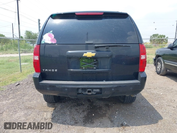 2014 Chevrolet Tahoe LT with VIN 1GNSCBE08ER193058, listed as a IAAI auction lot 42382232 with 228,749 mi miles and . Bid and sale history available at DreamBid. Image 16.