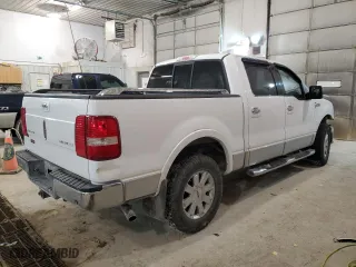 2006 Lincoln Mark LT with VIN 5LTPW18526FJ14796, listed as a Copart auction lot 52109324 with 229,601 mi miles and Salvage Title. Bid and sale history available at carsss.com. Image 3.