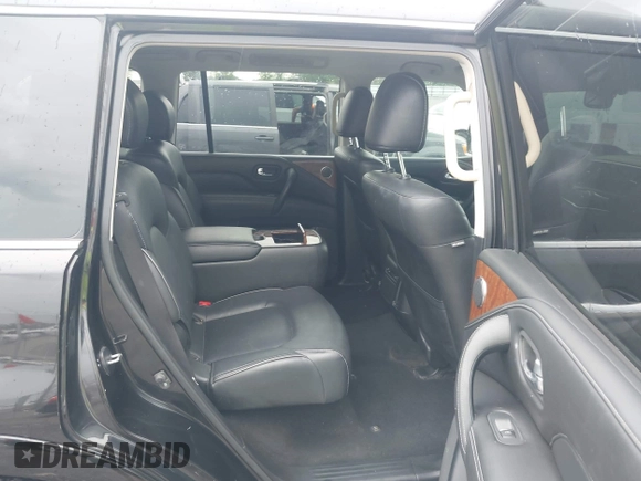 2019 Infiniti QX80 Luxe z VIN JN8AZ2NE9K9232450, wystawiony jako IAAI lot #42171227 z przebiegiem 98 279 mil mil oraz . Historia ofert i sprzedaży dostępna na DreamBid. Obrazek 8.