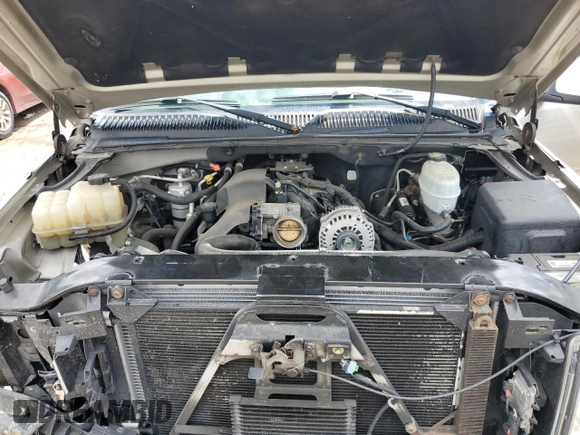 2005 Cadillac Escalade z VIN 1GYEK63N35R256222, wystawiony jako Copart lot #58389975 z przebiegiem 119 659 mil mil oraz Szkoda całkowita • Salvage title. Historia ofert i sprzedaży dostępna na DreamBid. Obrazek 12.