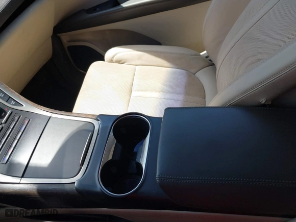 2019 Lincoln Nautilus Reserve with VIN 2LMPJ6L96KBL12639, listed as a IAAI auction lot 42081118 with 23,741 mi miles. Bid and sale history available at carsss.com. Image 18.