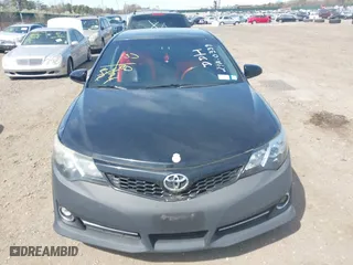 2014 Toyota Camry L with VIN 4T1BF1FK5EU466685, listed as a IAAI auction lot 42040366 with 114,019 mi miles. Bid and sale history available at carsss.com. Image 12.