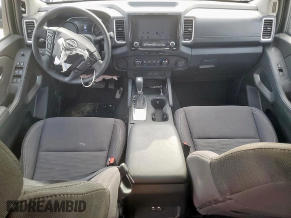 2024 Nissan Frontier SV z VIN 1N6ED1EJ9RN652436, wystawiony jako Copart lot #58829885 z przebiegiem 18 520 mil mil oraz Szkody całkowita. Historia ofert i sprzedaży dostępna na DreamBid. Obrazek 8.