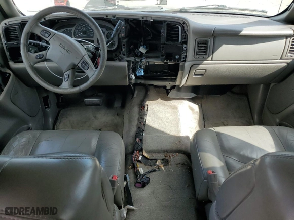2006 GMC Yukon XL Denali with VIN 1GKFK66UX6J135785, listed as a Copart auction lot 50426245 with NaN miles and Salvage Title. Bid and sale history available at carsss.com. Image 8.