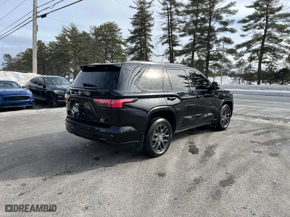 2023 Toyota Sequoia SR5 with VIN 7SVAAABA8PX001787, listed as a Copart auction lot 46808275 with 57,698 mi miles and Clean Title. Bid and sale history available at carsss.com. Image 4.
