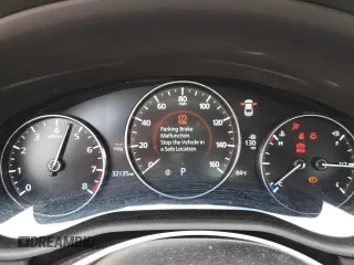 2022 Mazda 3 2.0 with VIN 3MZBPAA78NM306967, listed as a Copart auction lot 60905384 with 32,135 mi miles and Salvage Title. Bid and sale history available at DreamBid. Image 9.