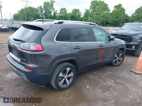 2020 Jeep Cherokee Limited z VIN 1C4PJLDB8LD653312, wystawiony jako IAAI lot #42516821 z przebiegiem 146 870 mil mil oraz . Historia ofert i sprzedaży dostępna na DreamBid. Obrazek 4.