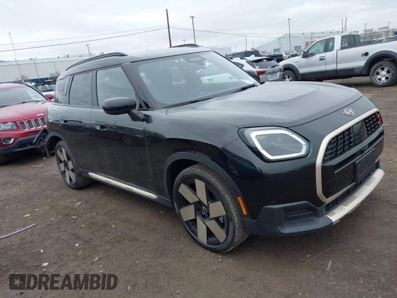 2025 MINI Countryman S z VIN WMZ23GA06S7P27483, wystawiony jako IAAI lot #42043477 z przebiegiem 3 781 mil mil oraz . Historia ofert i sprzedaży dostępna na DreamBid. Obrazek 1.