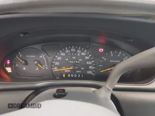 1998 Ford Taurus SE Comfort z VIN 1FAFP53S4WA168846, wystawiony jako IAAI lot #42482348 z przebiegiem 140 194 mil mil oraz . Historia ofert i sprzedaży dostępna na DreamBid. Obrazek 7.