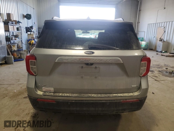 2020 Ford Explorer XLT z VIN 1FMSK8DH2LGC80769, wystawiony jako Copart lot #85497224 z przebiegiem 62 929 mil mil oraz Szkoda całkowita • Salvage title. Historia ofert i sprzedaży dostępna na DreamBid. Obrazek 6.
