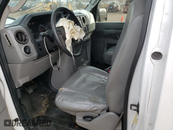 2011 Ford Econoline Passenger XL z VIN 1FBSS3BL7BDB29252, wystawiony jako Copart lot #58004584 z przebiegiem Nie podano mil oraz Czysty tytuł • Clean title. Historia ofert i sprzedaży dostępna na DreamBid. Obrazek 7.