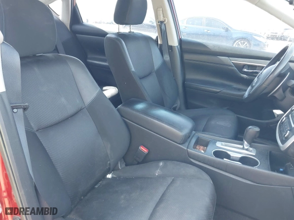 2016 Nissan Altima 2.5 SL with VIN 1N4AL3AP4GC122061, listed as a IAAI auction lot 41781936 with 144,464 mi miles. Bid and sale history available at carsss.com. Image 5.