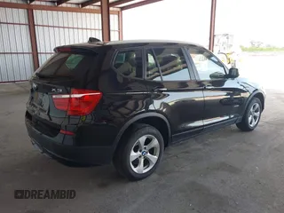 2012 BMW X3 28i z VIN 5UXWX5C50CL717879, wystawiony jako IAAI lot #42334452 z przebiegiem 210 154 mil mil oraz . Historia ofert i sprzedaży dostępna na DreamBid. Obrazek 4.
