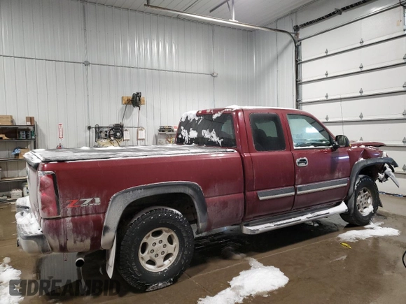 2004 Chevrolet Silverado 1500 with VIN 1GCEK19TX4E296043, listed as a Copart auction lot 44721875 with 121,668 mi miles and Salvage Title. Bid and sale history available at DreamBid. Image 3.