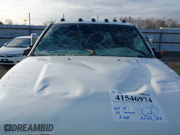 2015 Ram 2500 Big Horn with VIN 3C6UR5ML6FG635339, listed as a IAAI auction lot 41546974 with Not provided miles and . Bid and sale history available at DreamBid. Image 6.