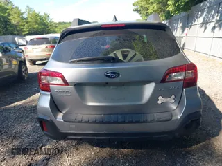 2018 Subaru Outback Premium z VIN 4S4BSAHC5J3279383, wystawiony jako IAAI lot #39827535 z przebiegiem 82 591 mil mil oraz . Historia ofert i sprzedaży dostępna na DreamBid. Obrazek 16.