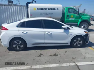 2017 Hyundai Ioniq SEL z VIN KMHC75LC2HU049325, wystawiony jako IAAI lot #42321171 z przebiegiem 128 891 mil mil oraz . Historia ofert i sprzedaży dostępna na DreamBid. Obrazek 13.