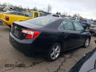 2012 Toyota Camry L with VIN 4T1BF1FK0CU034258, listed as a Copart auction lot 43572785 with 200,166 mi miles and Salvage Title. Bid and sale history available at carsss.com. Image 3.