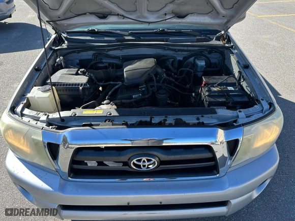 2008 Toyota Tacoma with VIN 5TEUX42NX8Z549228, listed as a Copart auction lot 52758635 with 227,775 mi miles and Clean Title. Bid and sale history available at carsss.com. Image 7.