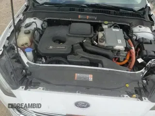 2019 Ford Fusion SE with VIN 3FA6P0LU0KR225287, listed as a Copart auction lot 68440765 with 139,743 mi miles and Salvage title. Bid and sale history available at DreamBid. Image 15.