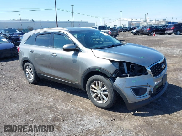 2017 Kia Sorento LX with VIN 5XYPGDA33HG320641, listed as a IAAI auction lot 41971820 with 65,838 mi miles. Bid and sale history available at carsss.com. Image 1.