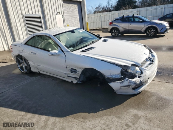 2007 Mercedes-Benz SL-Class 5.5L V8 with VIN WDBSK71F37F128530, listed as a Copart auction lot 42443085 with 0 mi miles and Salvage Title. Bid and sale history available at carsss.com. Image 4.