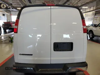 2019 Chevrolet Express Cargo with VIN 1GCZGGFG9K1202459, listed as a IAAI auction lot 42846793 with 149,357 mi miles and . Bid and sale history available at DreamBid. Image 6.