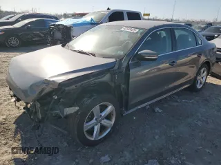 2015 Volkswagen Passat Sport с VIN 1VWBT7A30FC023834, выставлен на аукционе Copart как лот 48338425 с пробегом 82 647 миль миль и Списание • Salvage title. История ставок и продаж доступна на DreamBid. Изображение 1.