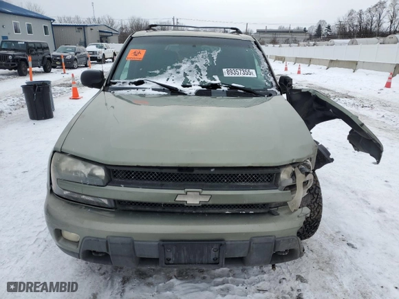 2004 Chevrolet TrailBlazer LS with VIN 1GNDT13S642154886, listed as a Copart auction lot 49781075 with 179,394 mi miles and Salvage Title. Bid and sale history available at carsss.com. Image 5.