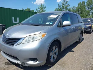 2011 Toyota Sienna LE AAS with VIN 5TDKK3DC2BS096965, listed as a IAAI auction lot 42583783 with 288,489 mi miles and . Bid and sale history available at DreamBid. Image 6.