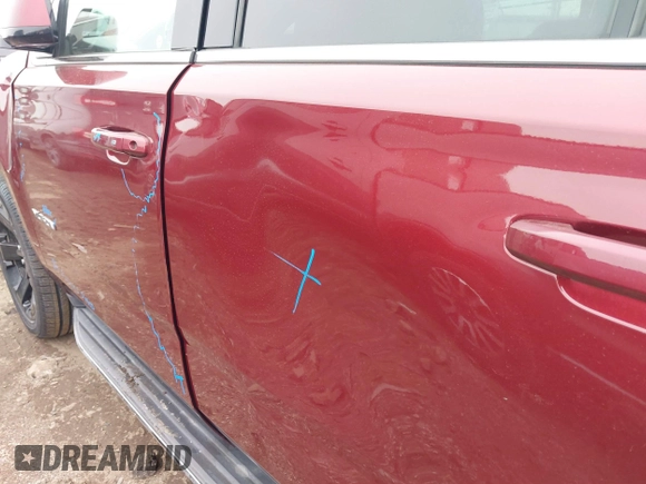 2016 GMC Yukon SLT with VIN 1GKS2BKC0GR339695, listed as a IAAI auction lot 41690832 with 176,119 mi miles and . Bid and sale history available at DreamBid. Image 17.