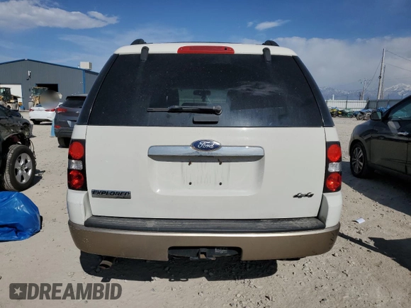 2010 Ford Explorer Eddie Bauer z VIN 1FMEU7E87AUB12835, wystawiony jako Copart lot #53271045 z przebiegiem 154 046 mil mil oraz Szkoda całkowita • Salvage title. Historia ofert i sprzedaży dostępna na DreamBid. Obrazek 6.