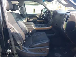 2015 Chevrolet Silverado 1500 LTZ with VIN 3GCUKSEC0FG511805, listed as a IAAI auction lot 41543930 with 160,301 mi miles. Bid and sale history available at carsss.com. Image 5.