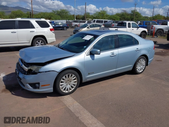 2010 Ford Fusion Hybrid z VIN 3FADP0L3XAR138980, wystawiony jako IAAI lot #41545161 z przebiegiem 92 386 mil mil oraz . Historia ofert i sprzedaży dostępna na DreamBid. Obrazek 2.