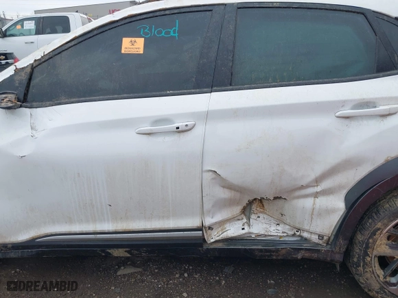 2021 Hyundai Kona Ultimate with VIN KM8K5CA58MU721649, listed as a IAAI auction lot 41215632 with 1 mi miles. Bid and sale history available at carsss.com. Image 15.