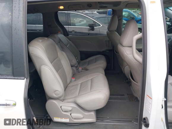 2017 Toyota Sienna XLE Auto Access Seat with VIN 5TDYZ3DC5HS881818, listed as a IAAI auction lot 42122771 with 101,982 mi miles and . Bid and sale history available at DreamBid. Image 8.