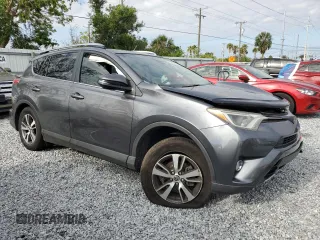 2017 Toyota RAV4 XLE with VIN JTMWFREV7HD105088, listed as a Copart auction lot 53138545 with 88,964 mi miles and Salvage Title. Bid and sale history available at DreamBid. Image 4.
