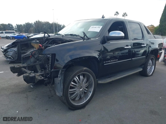 2008 Chevrolet Avalanche LTZ with VIN 3GNEC12038G146276, listed as a IAAI auction lot 40596759 with 1 mi miles. Bid and sale history available at carsss.com. Image 16.