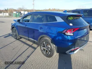 2023 Kia Sportage EX z VIN 5XYK33AF7PG043842, wystawiony jako IAAI lot #40850759 z przebiegiem 35 698 mil mil oraz . Historia ofert i sprzedaży dostępna na DreamBid. Obrazek 3.